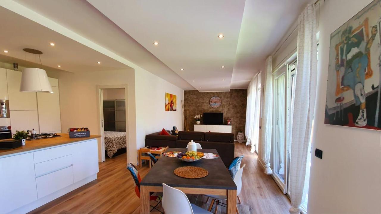Luxury Villa Sleep 6 Close To Lake Of Como Traona ภายนอก รูปภาพ